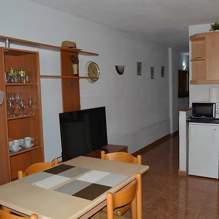 Lägenhet In Avenida Ernesto Sarti 10 *